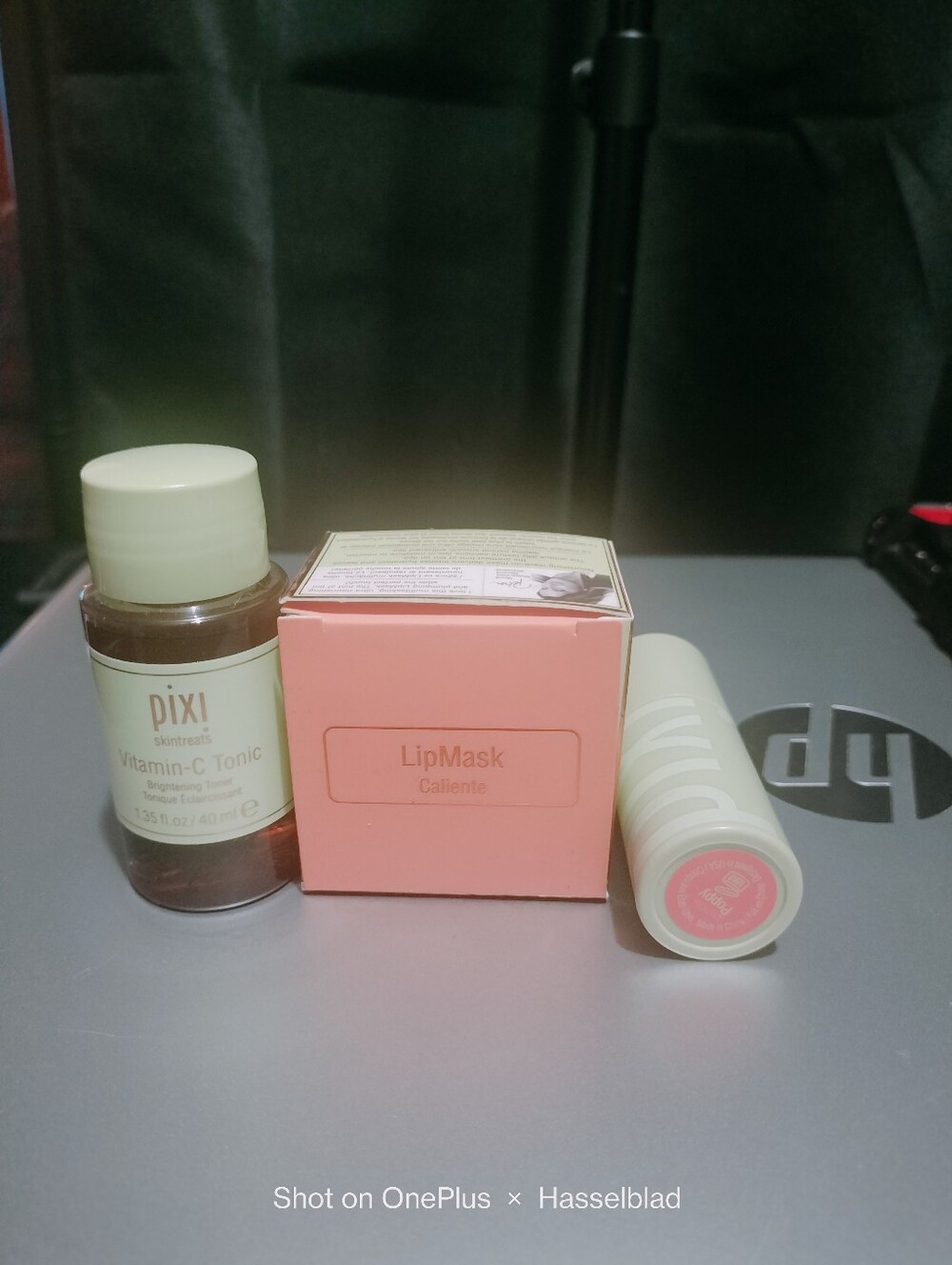 Pixi Bundle -Lip Mask Caliente,  Lip Balm & Vitamin C Toner